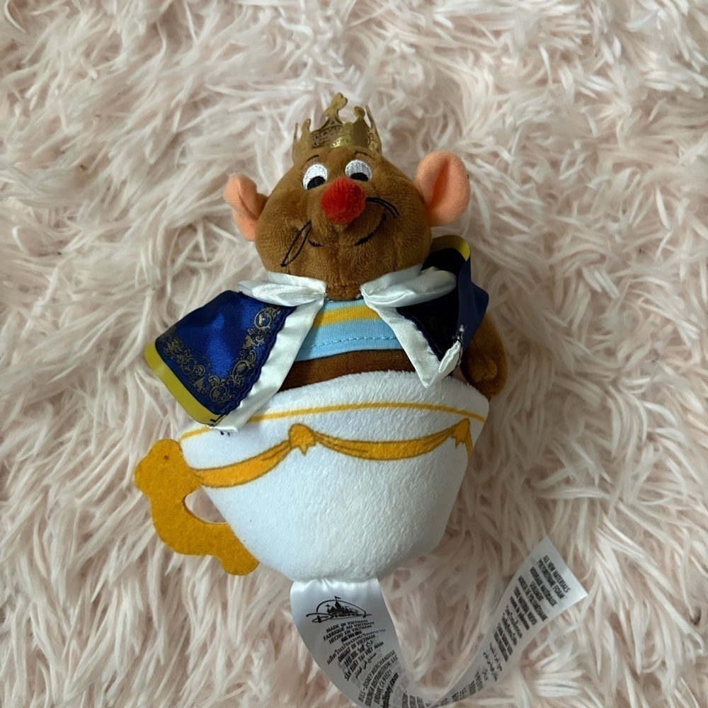 Disney Parks Plush Gus Gus Royal Court Royal Tea Mouse Plush 6" Tea Cup & Mouse